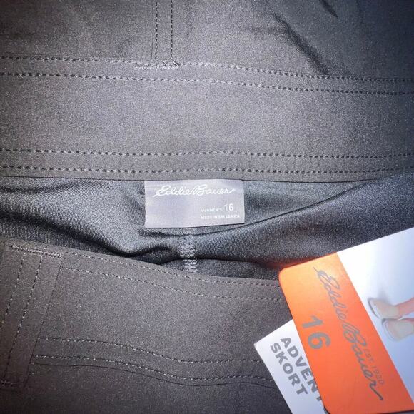 Eddie Bauer 2.0 Adventurer Skort women’s size 16 Button Zip pockets UPF 50 NEW￼ - Picture 8 of 9